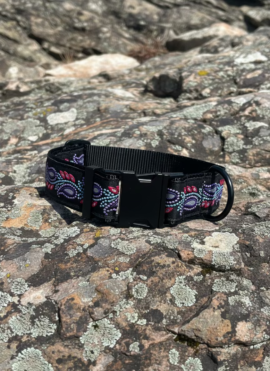 Dog Collar M Wide Adjustable 16-21" Metal Buckle